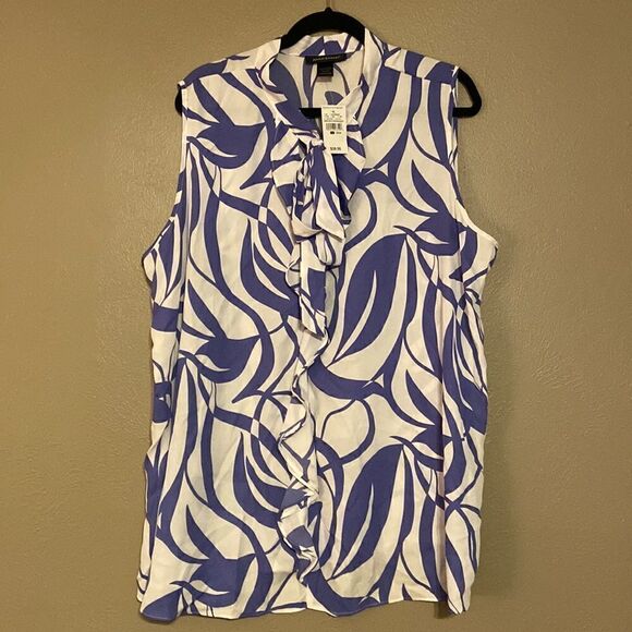 Plus Size Tie Neck Blouse
Ashley Stewart size 22/24W - Picture 1 of 4